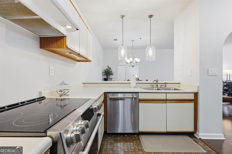 2499 Peachtree Road Atlanta - 10