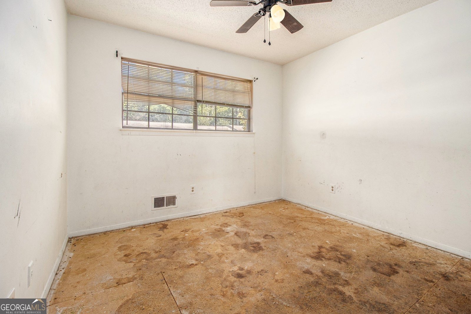 4701 Flat Shoals Road Union City - 19