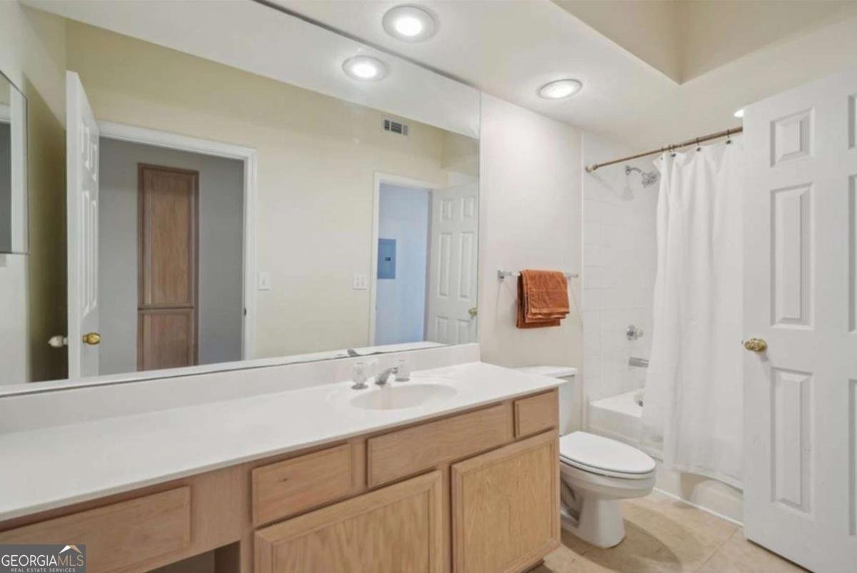 3777 Peachtree Road Atlanta - 16