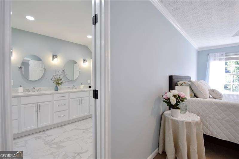 5040 PURITAN Drive Sugar Hill - 24