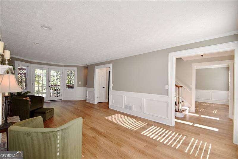 5040 PURITAN Drive Sugar Hill - 8