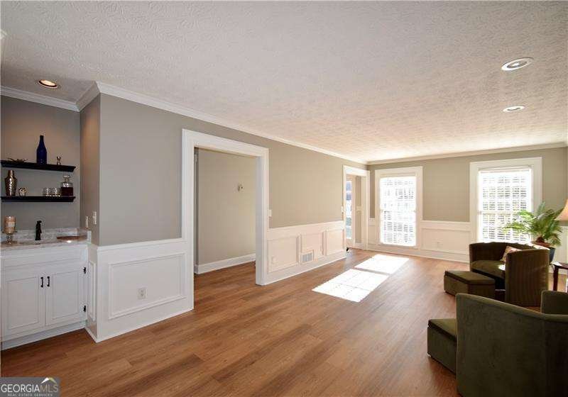 5040 PURITAN Drive Sugar Hill - 9