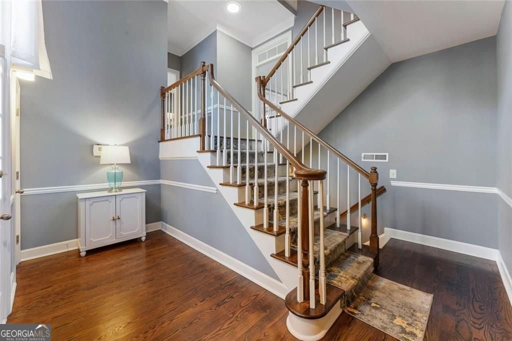 7155 Roswell Road Atlanta - 1