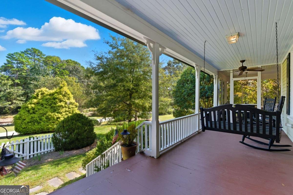 8040 County Line Road Gillsville - 2