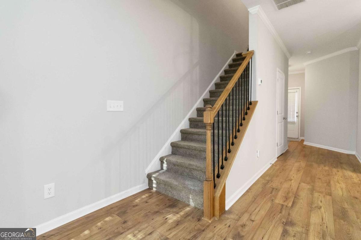 5655 Parkview Lane Flowery Branch - 18