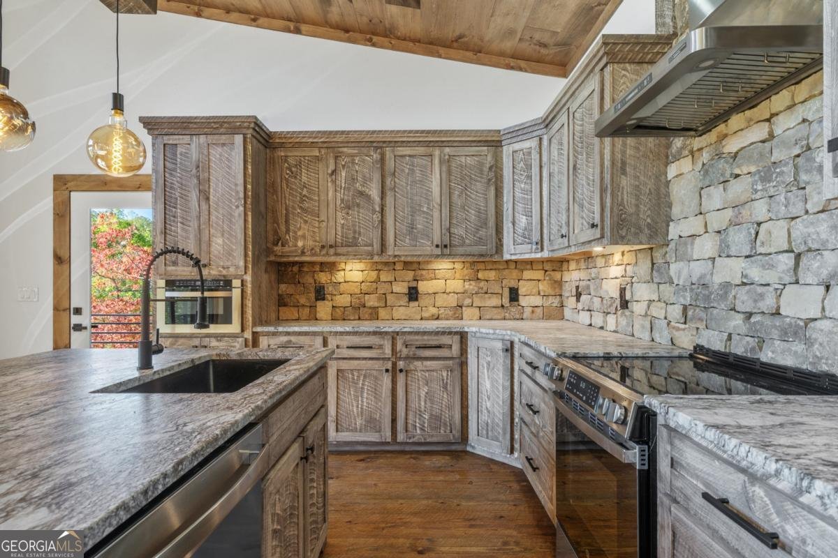 65 Wolf Creek Heights Mineral Bluff - 13