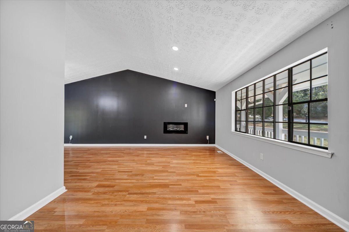 1505 Diplomat Drive Riverdale - 8