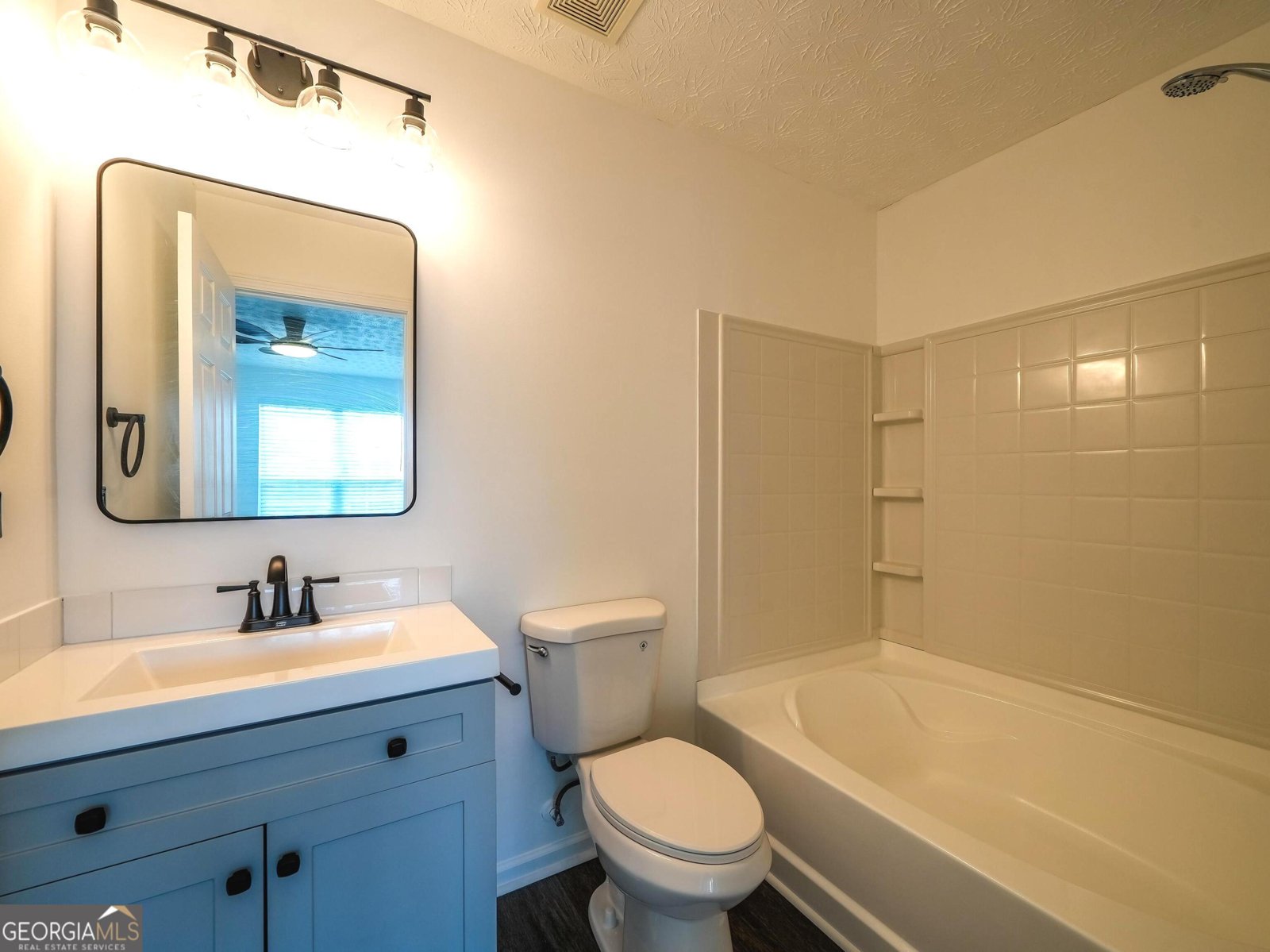 11435 South Grove Drive Hampton - 18