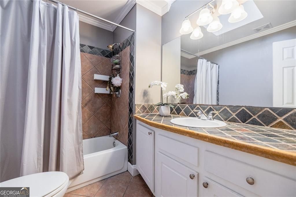 3962 Fairington Drive Marietta - 31