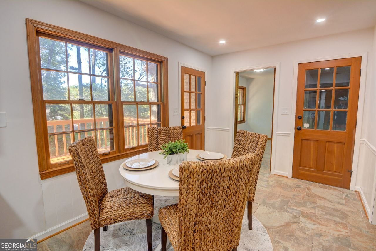 3352 NORTHBROOK Drive Atlanta - 23