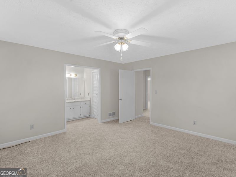 6683 Homestead Road Rex - 15