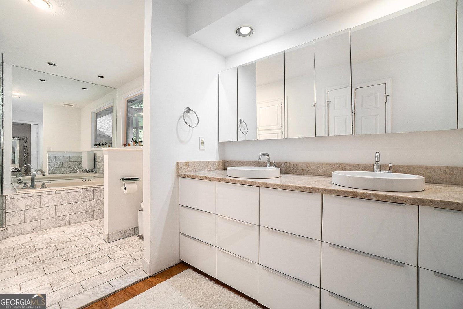4635 Mount Paran Parkway Atlanta - 16