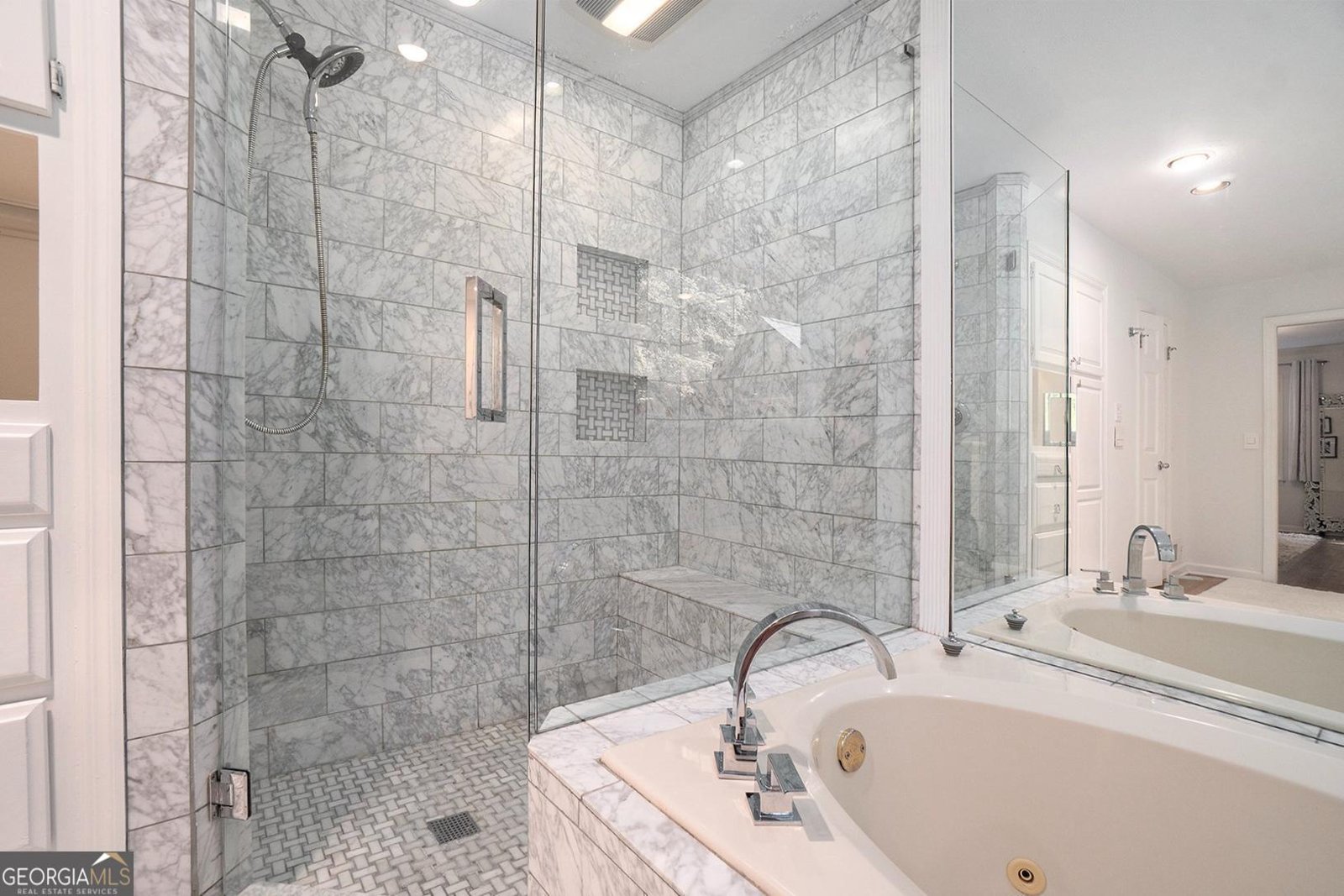 4635 Mount Paran Parkway Atlanta - 18
