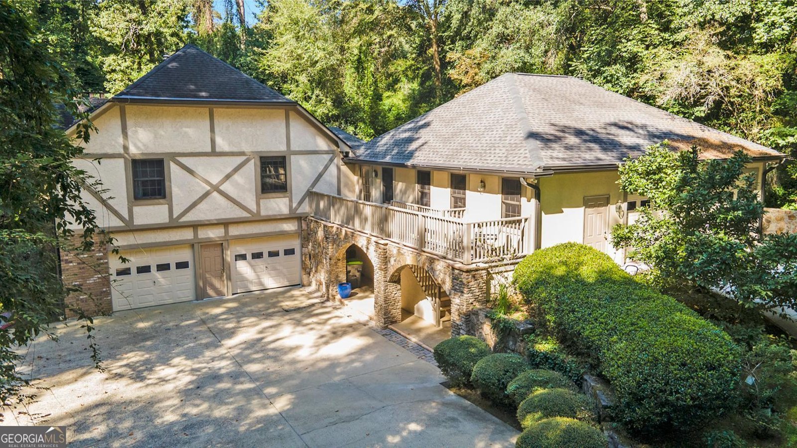 4635 Mount Paran Parkway Atlanta - 36