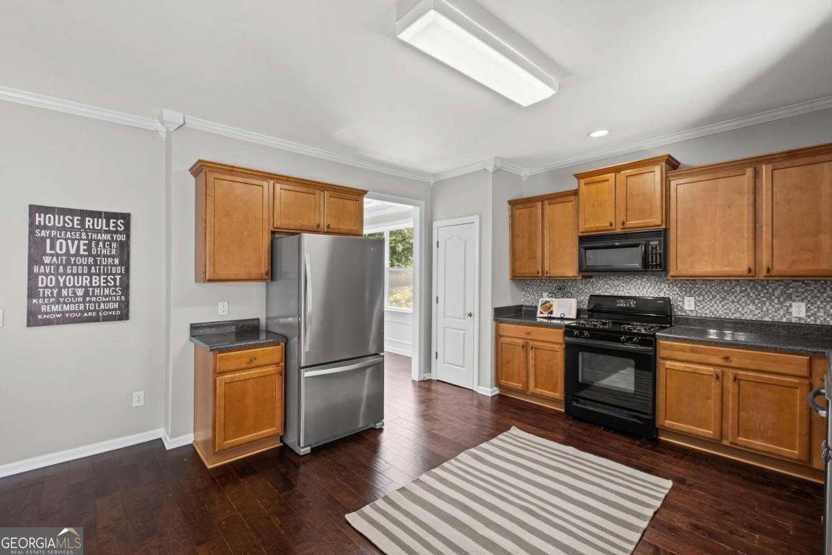 422 Juniper Court Canton - 32