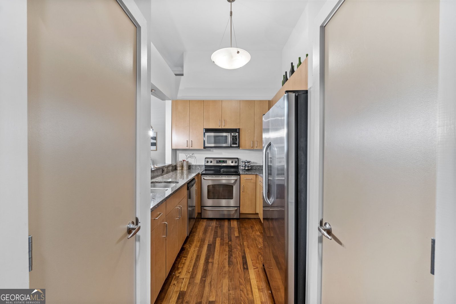 600 COLLEGE Street Hapeville - 16