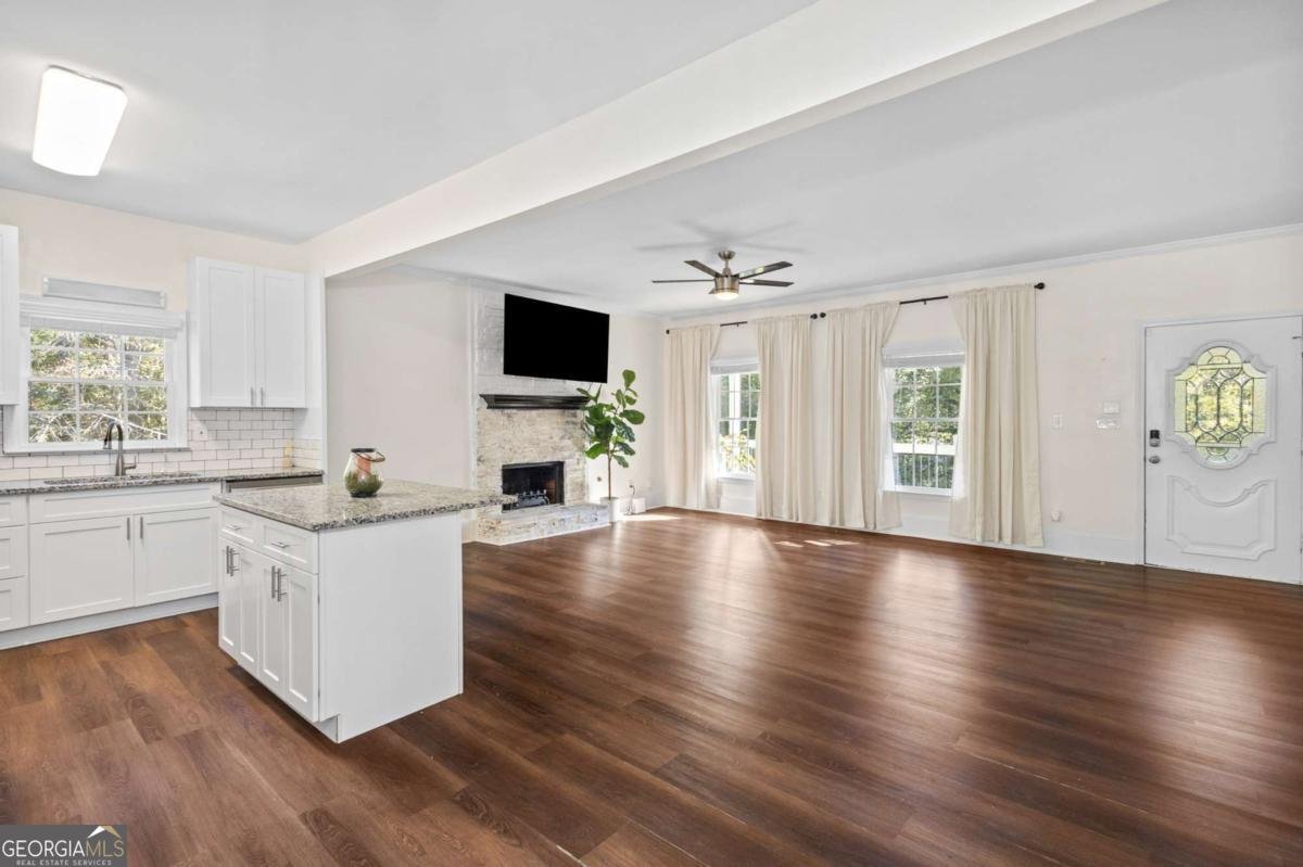 68 Summer Glen Court Dallas - 11