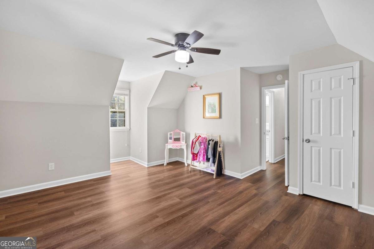 68 Summer Glen Court Dallas - 18