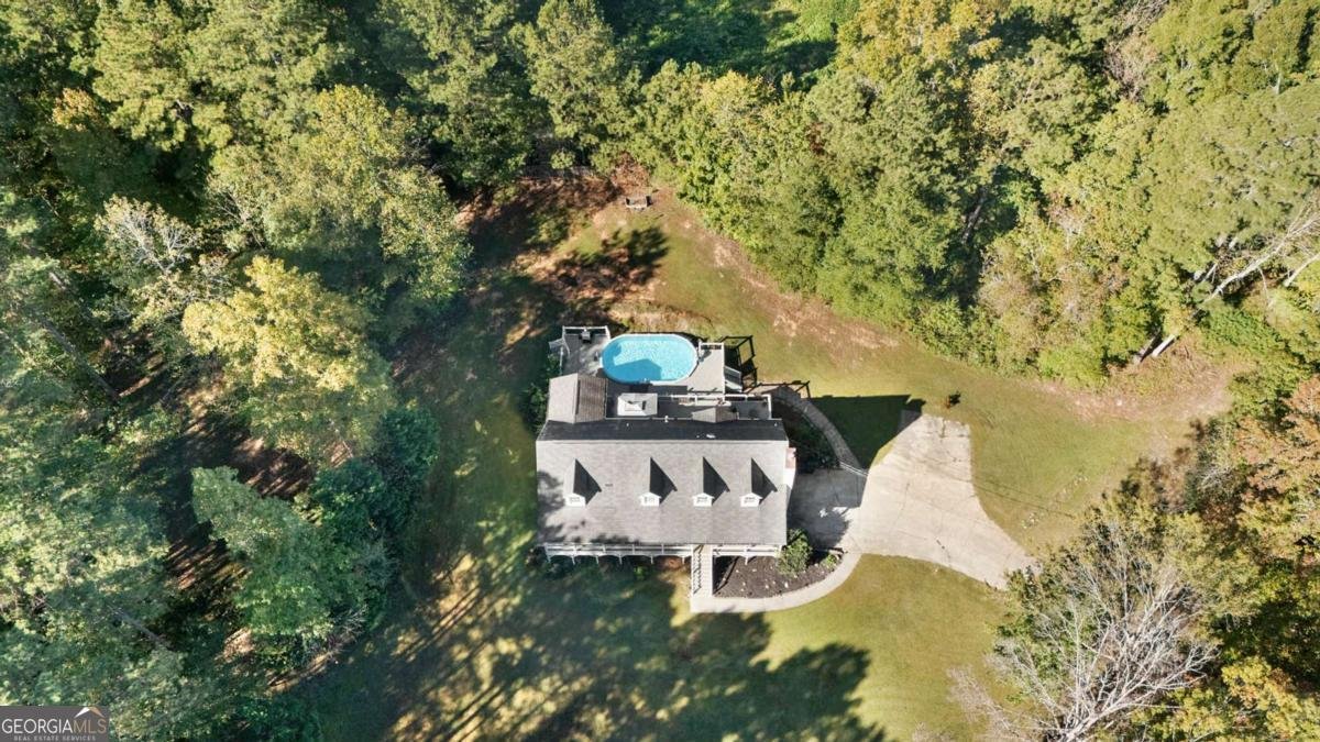 68 Summer Glen Court Dallas - 2