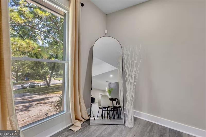 1901 Windsor Drive Atlanta - 10