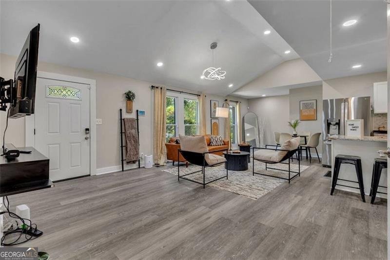 1901 Windsor Drive Atlanta - 9