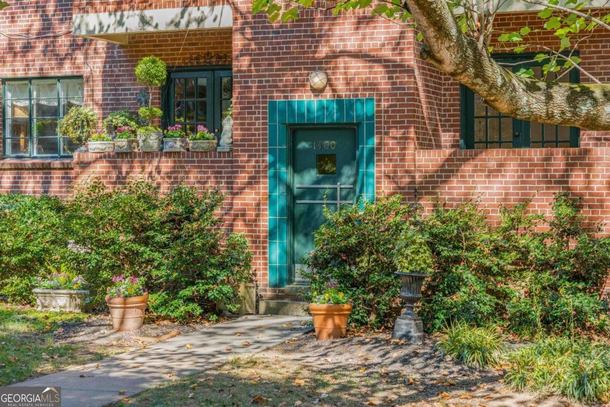 1400 Chalmette Drive Atlanta - 1