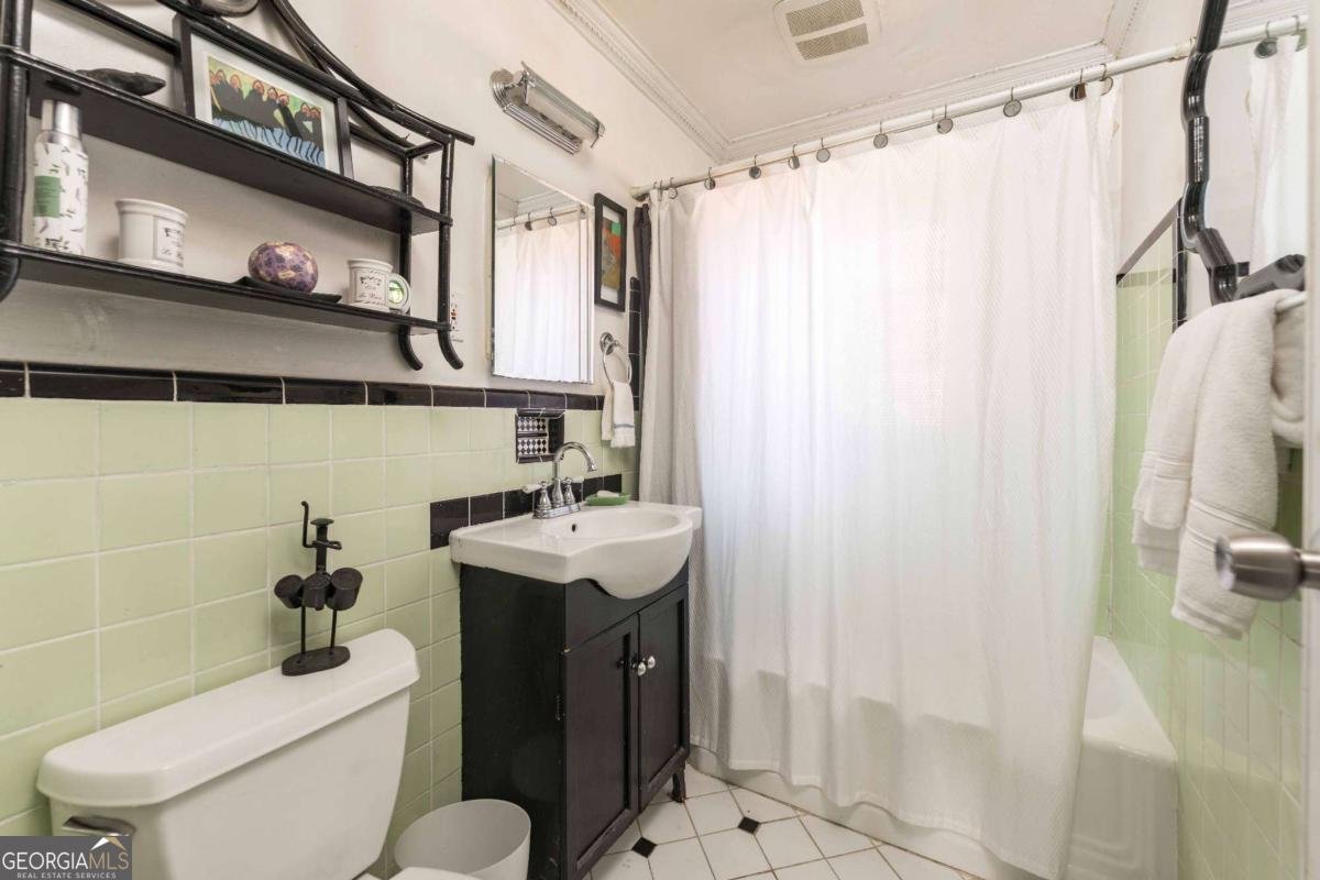 1400 Chalmette Drive Atlanta - 11