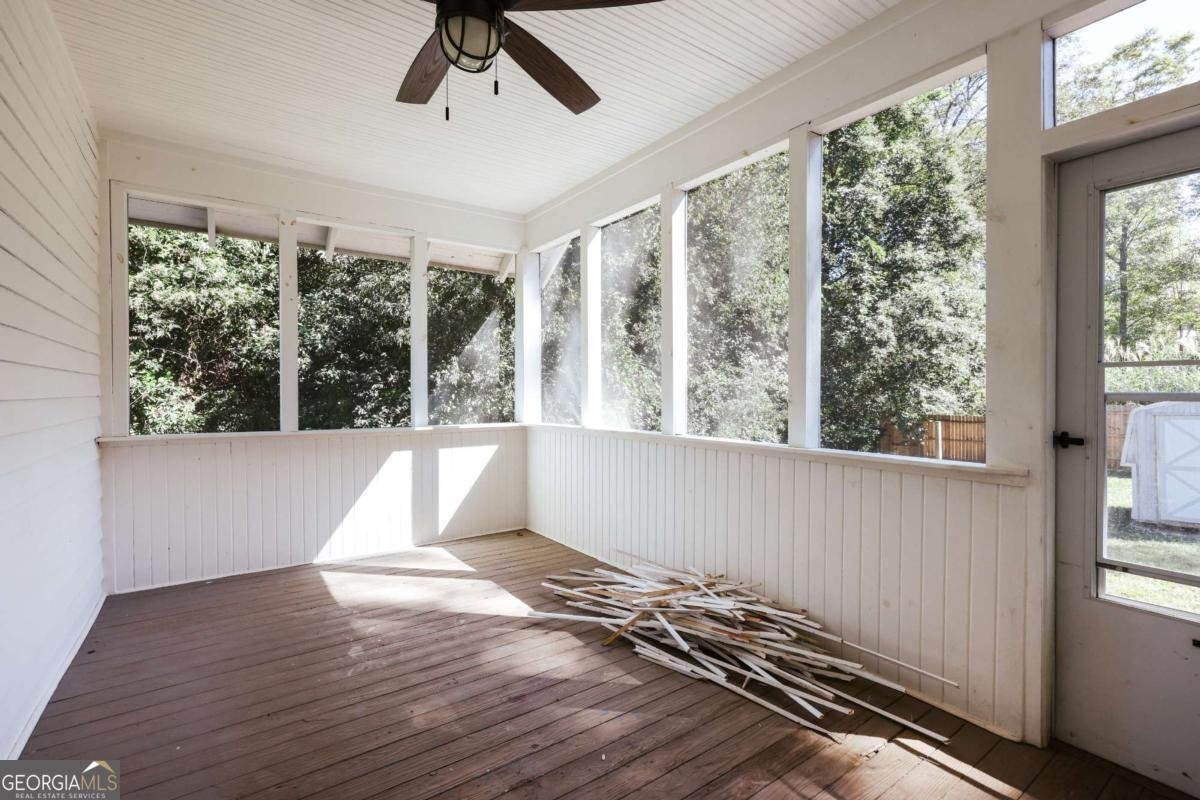 143 Barrow Street Athens - 14