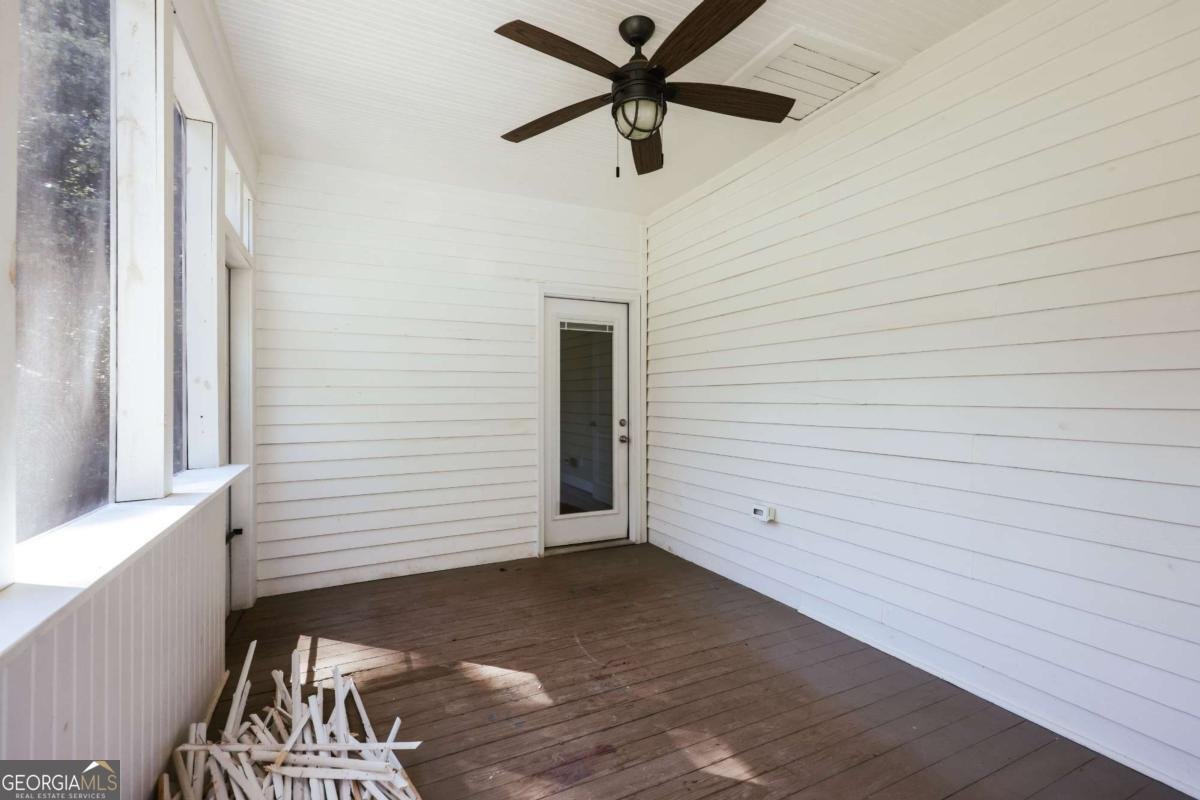 143 Barrow Street Athens - 15