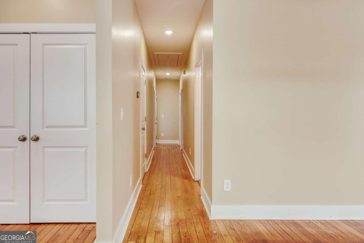 143 Barrow Street Athens - 2