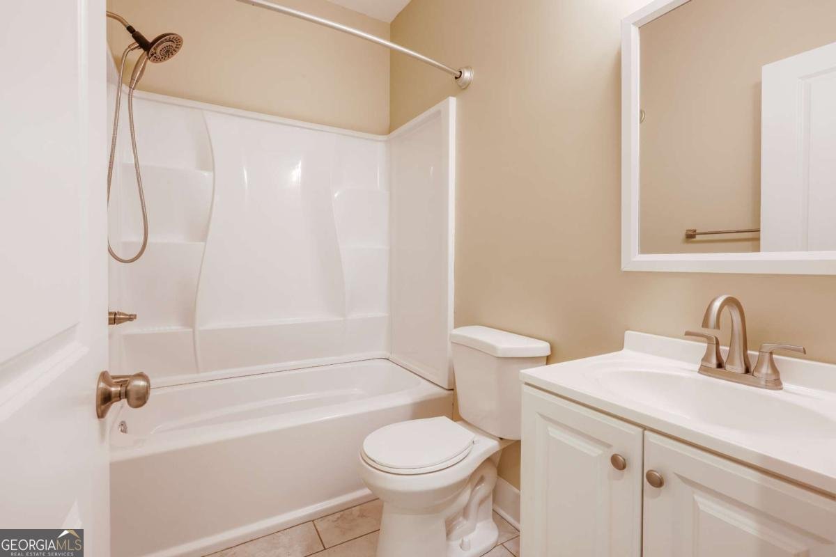 143 Barrow Street Athens - 3