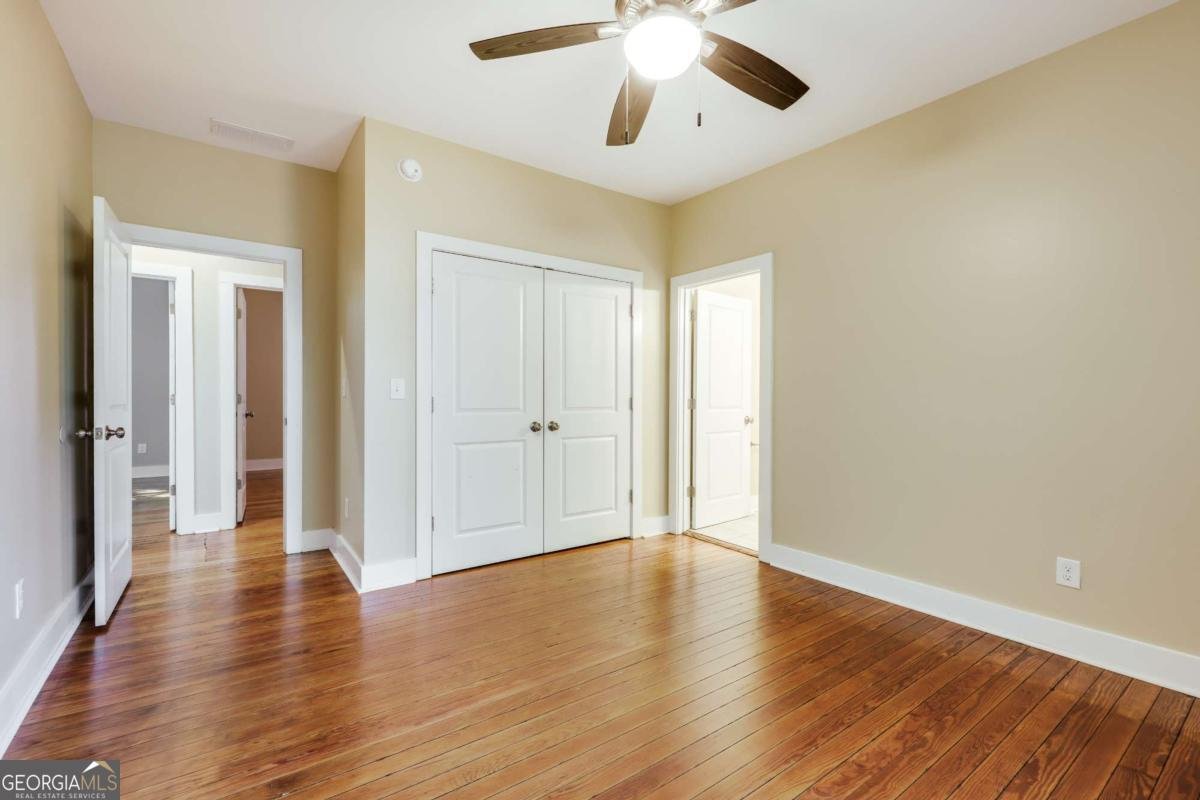 143 Barrow Street Athens - 8