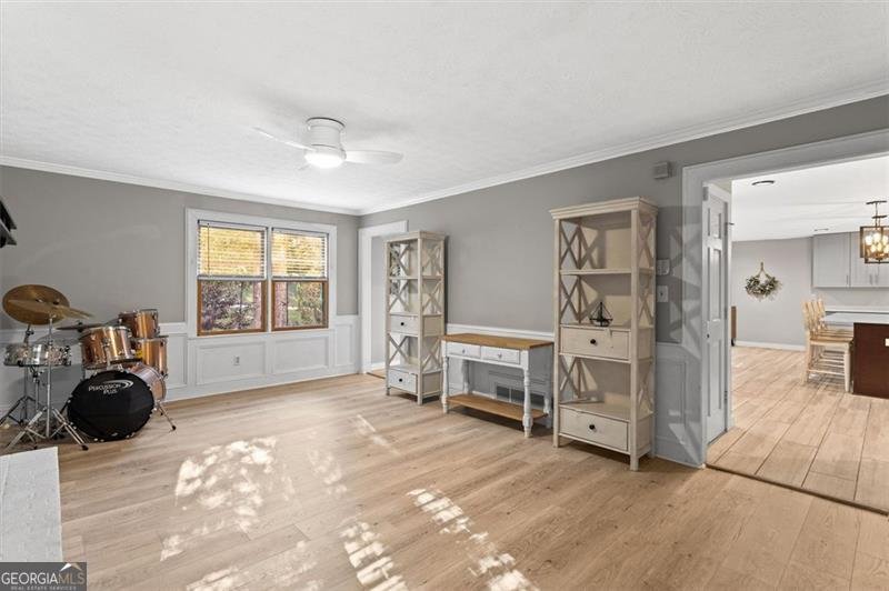 2731 BRACKENWOOD Drive Snellville - 23