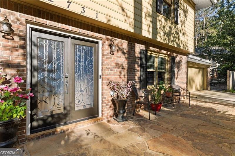 2731 BRACKENWOOD Drive Snellville - 9