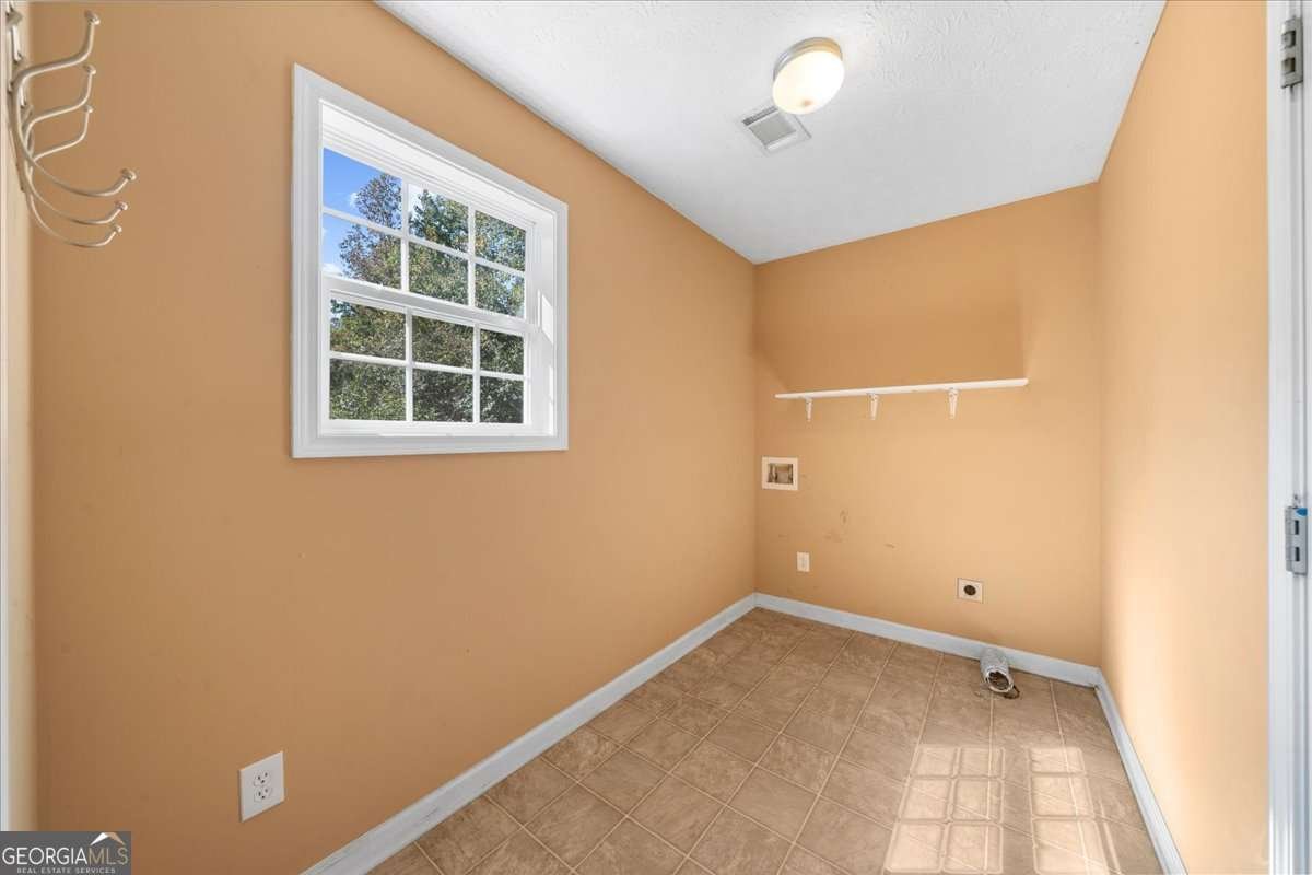 388 High Point Road Buchanan - 26