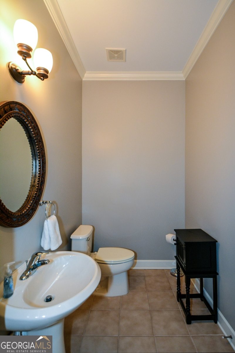 540 Laurel Canyon Parkway Canton - 32