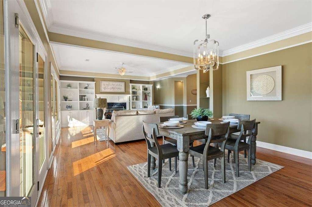 55 Rocky Circle White - 17