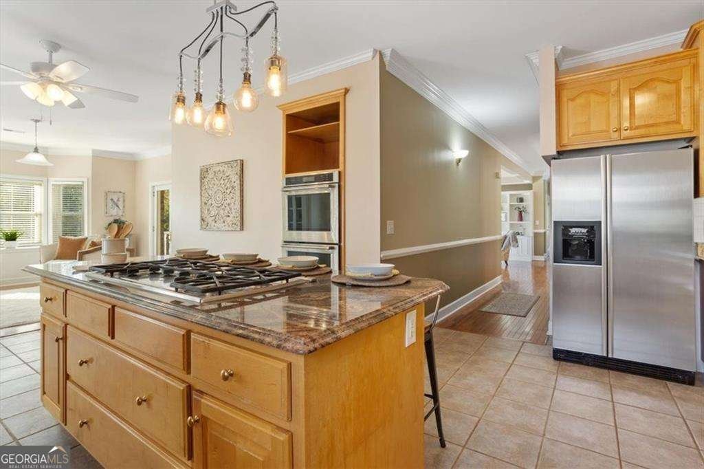 55 Rocky Circle White - 25