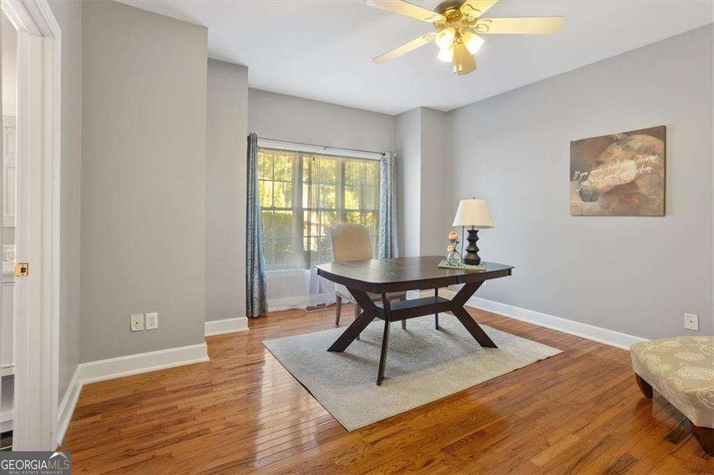 55 Rocky Circle White - 45