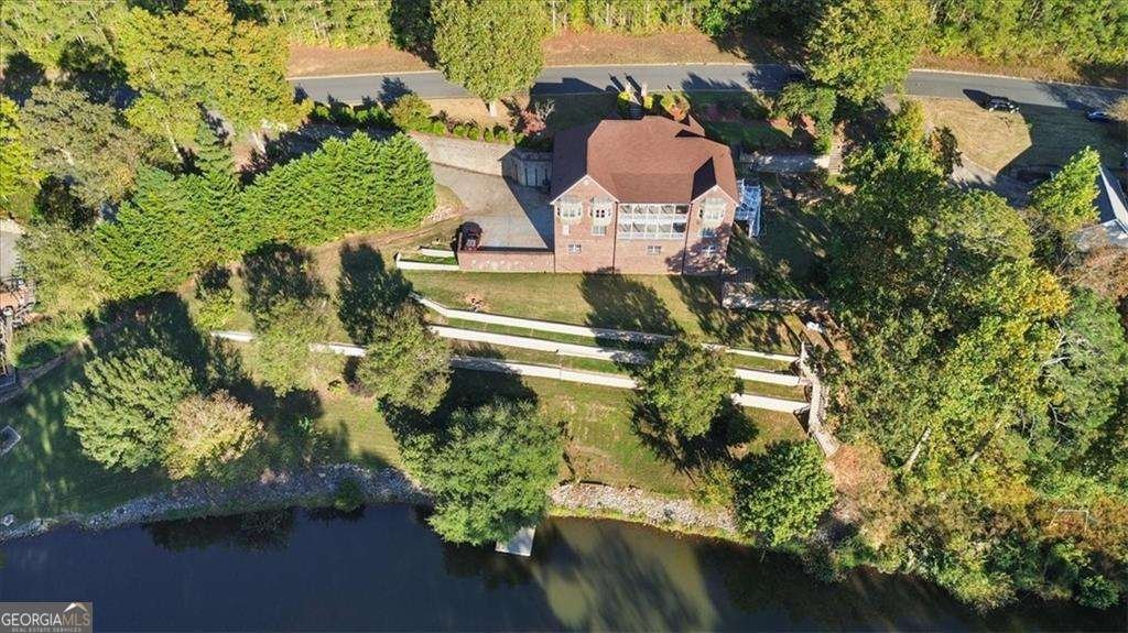 55 Rocky Circle White - 75