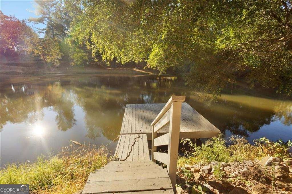 55 Rocky Circle White - 76