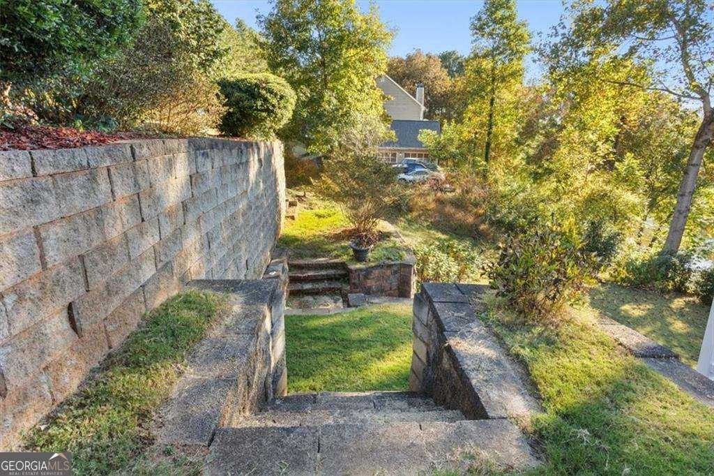 55 Rocky Circle White - 85