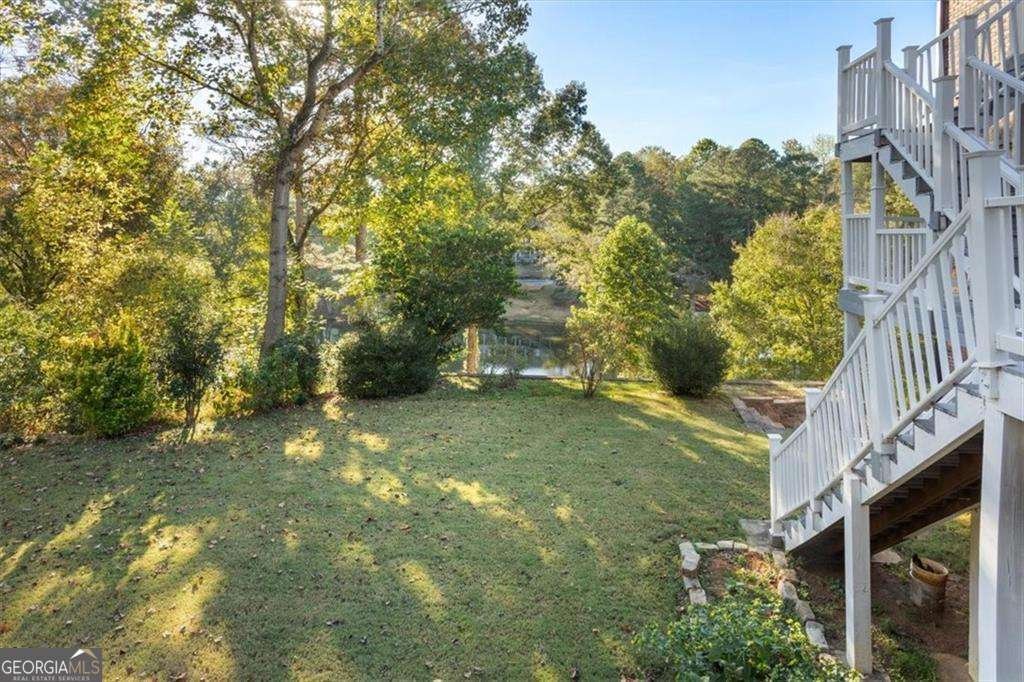 55 Rocky Circle White - 86