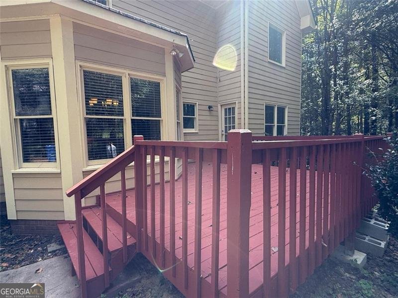 2781 JEN CHRIS Drive Snellville - 33