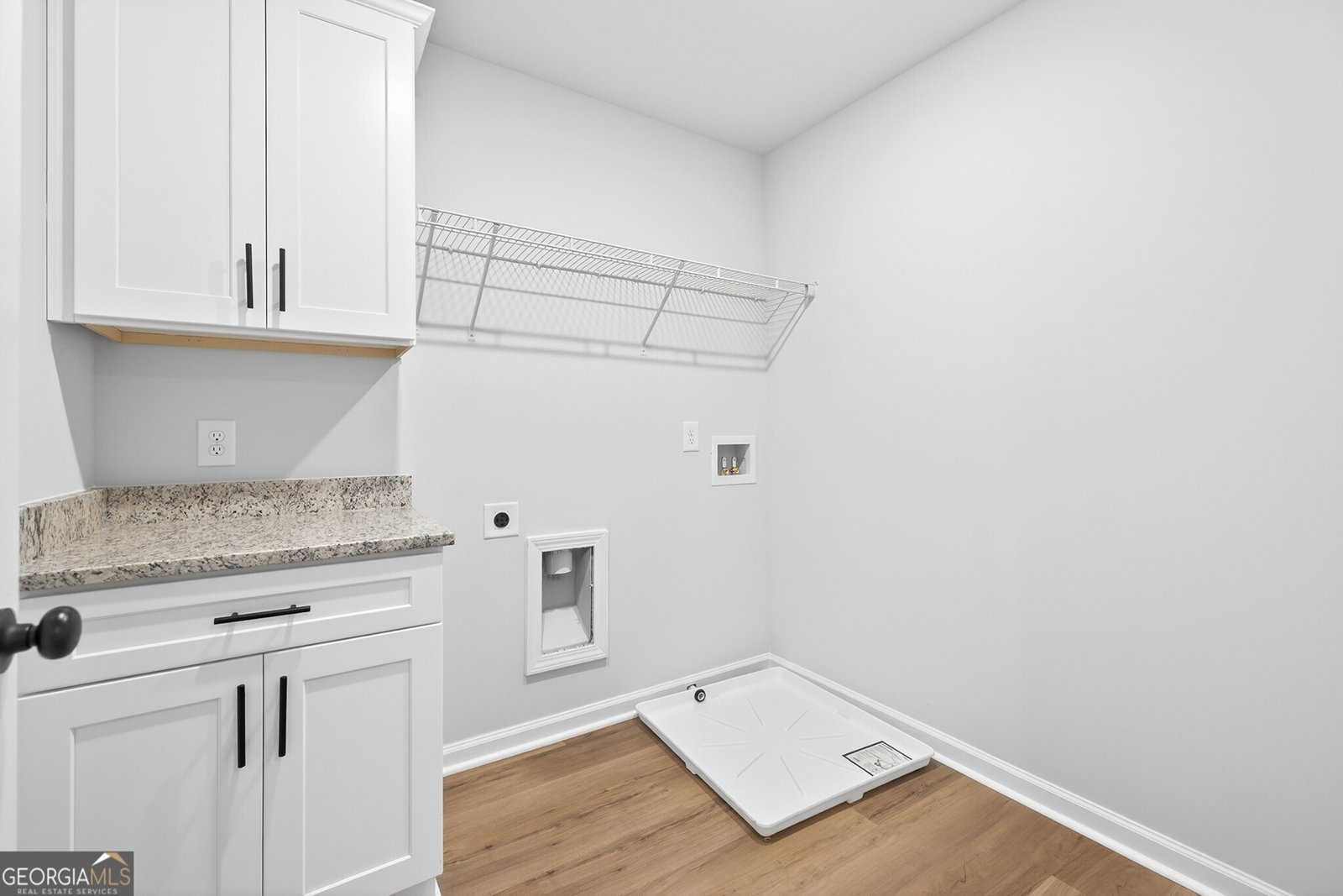 562 Madison Street Commerce - Photo 24