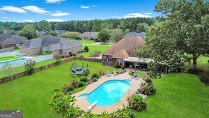 9005 Oakfield Drive Statesboro - 2