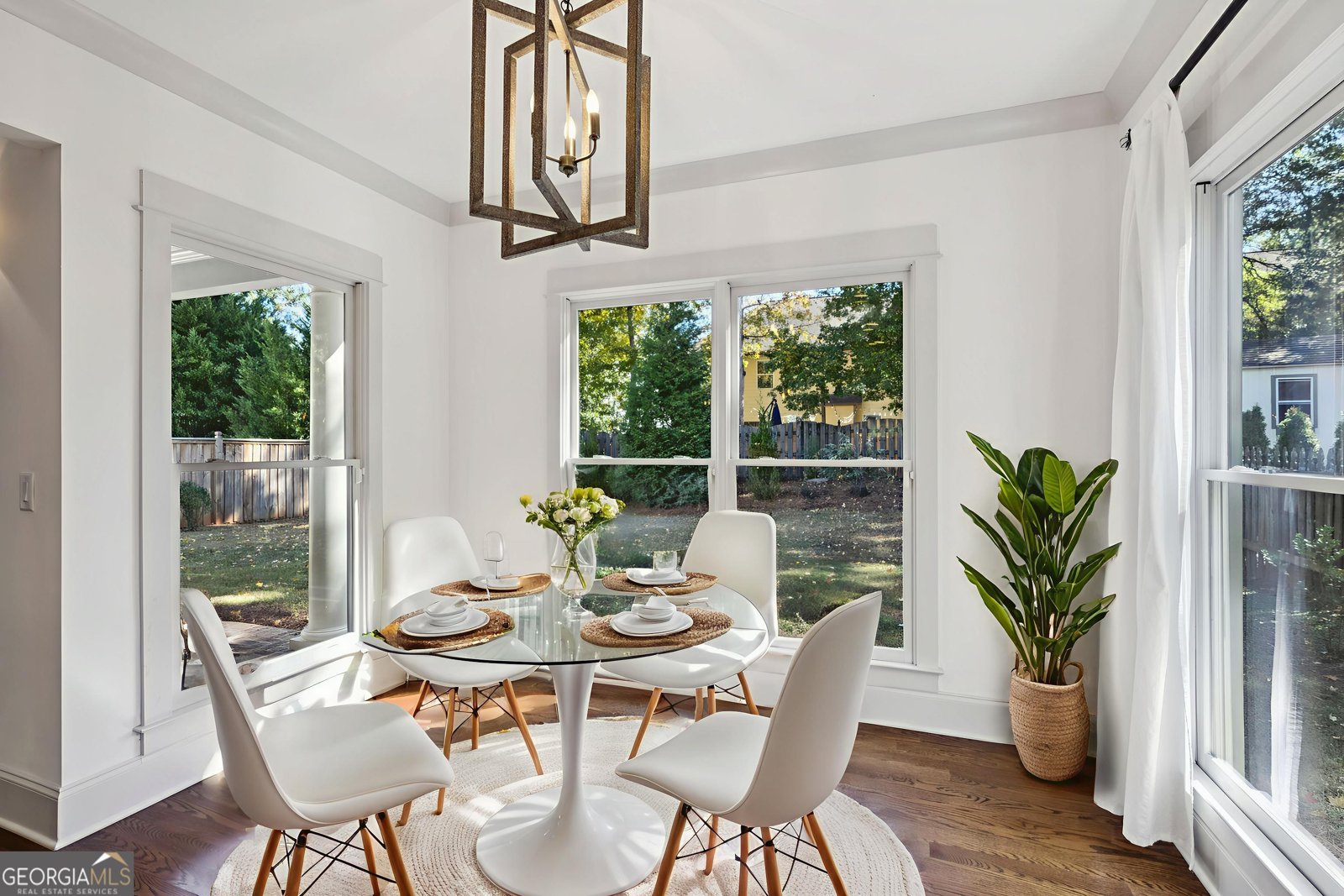 213 OHM Avondale Estates - 14