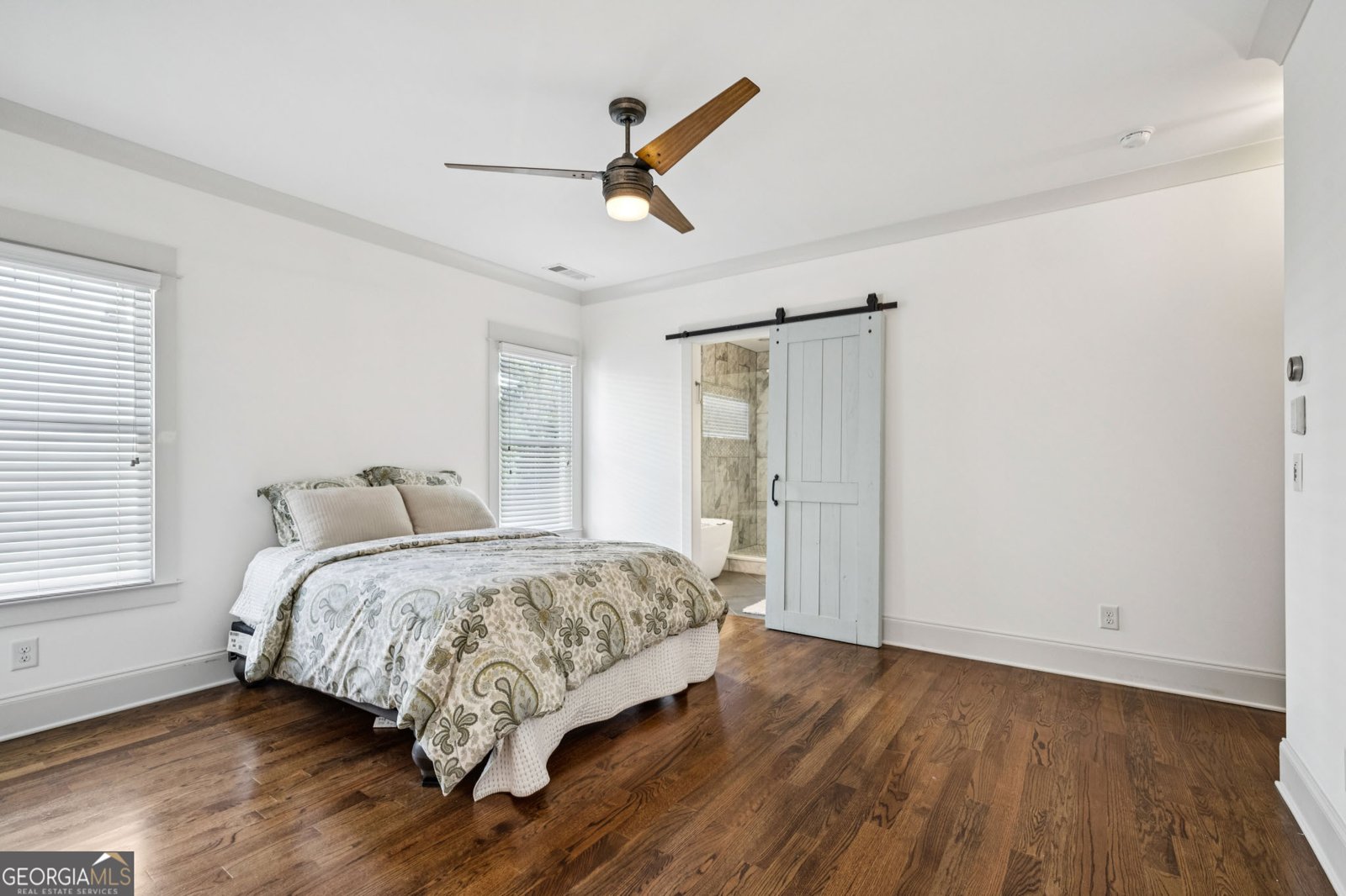 213 OHM Avondale Estates - 24