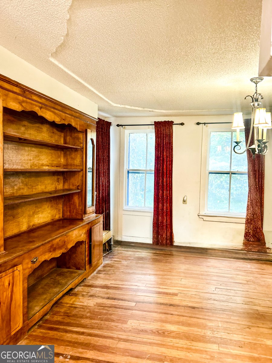 2123 Ellis Street Brunswick - 11