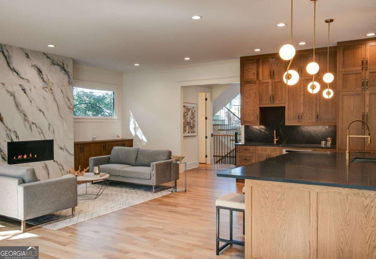 581 Sherwood Road Atlanta - 2